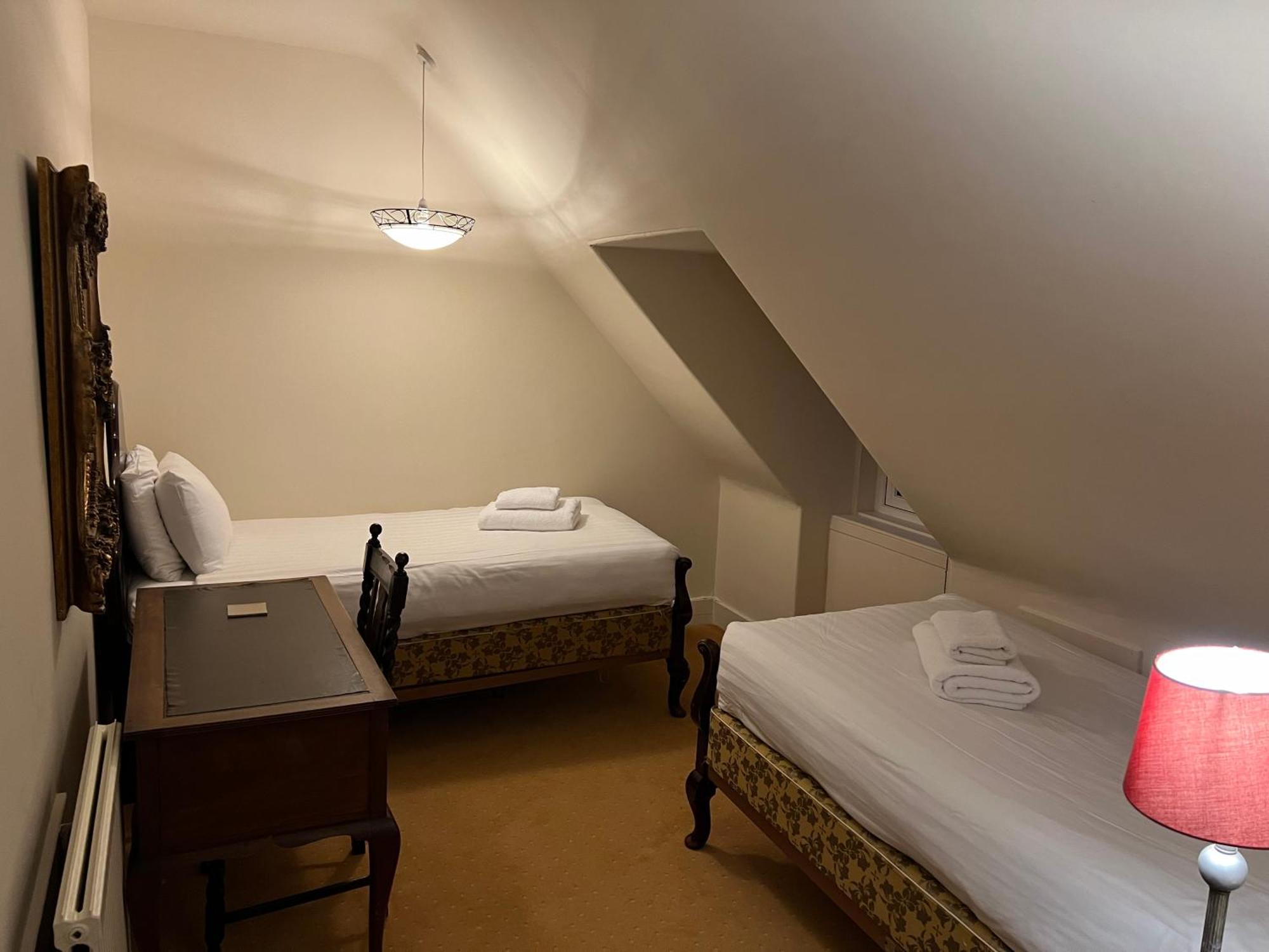 Dalmunzie Castle Hotel Glenshee Dış mekan fotoğraf